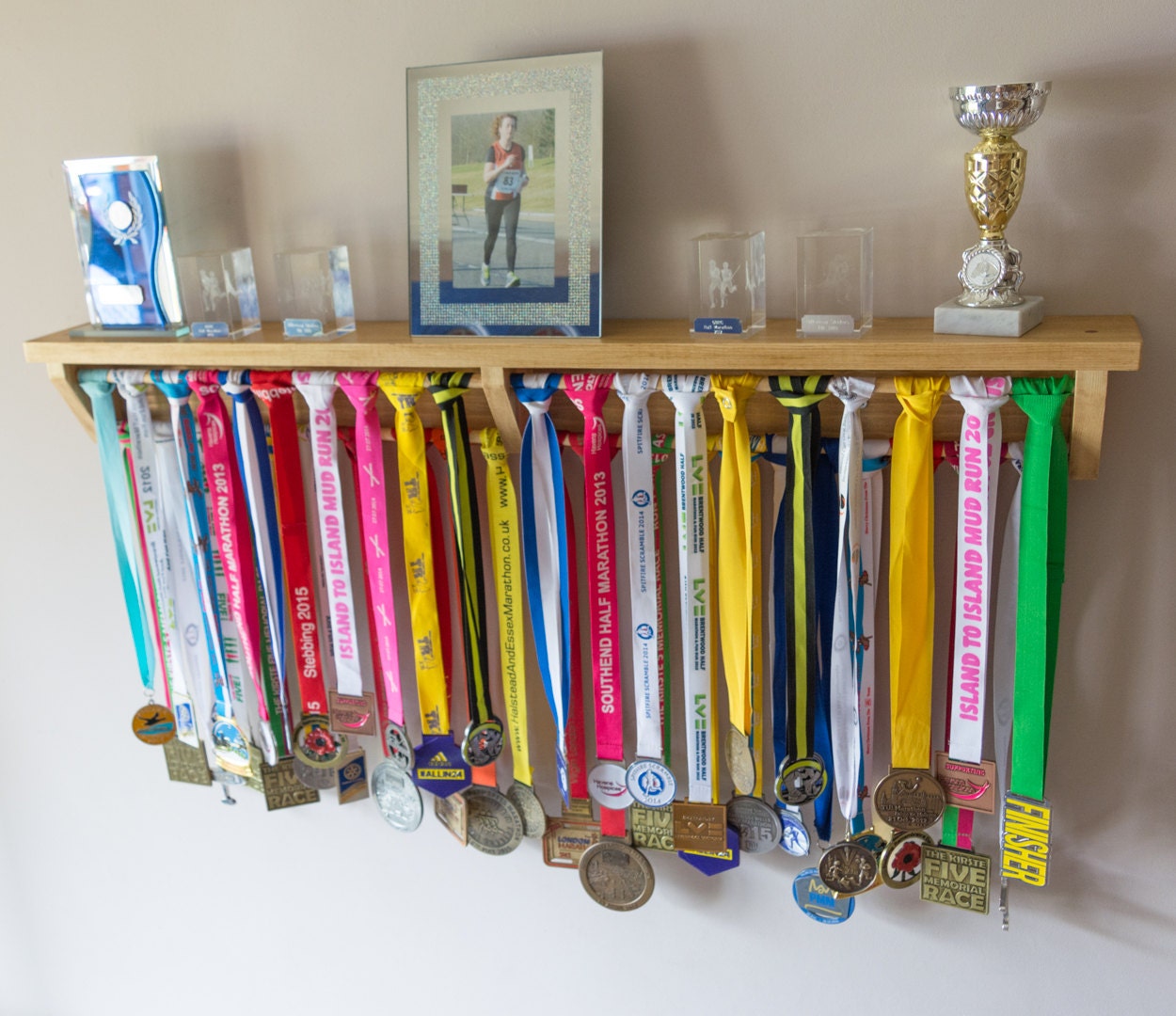 Gift for runners Pine waxed Extra Large Medal Hanger