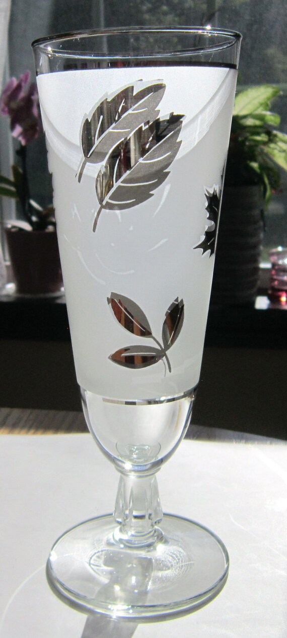 Vintage LIBBEY Frosted Silver Leaf PILSNER Glasses Set of