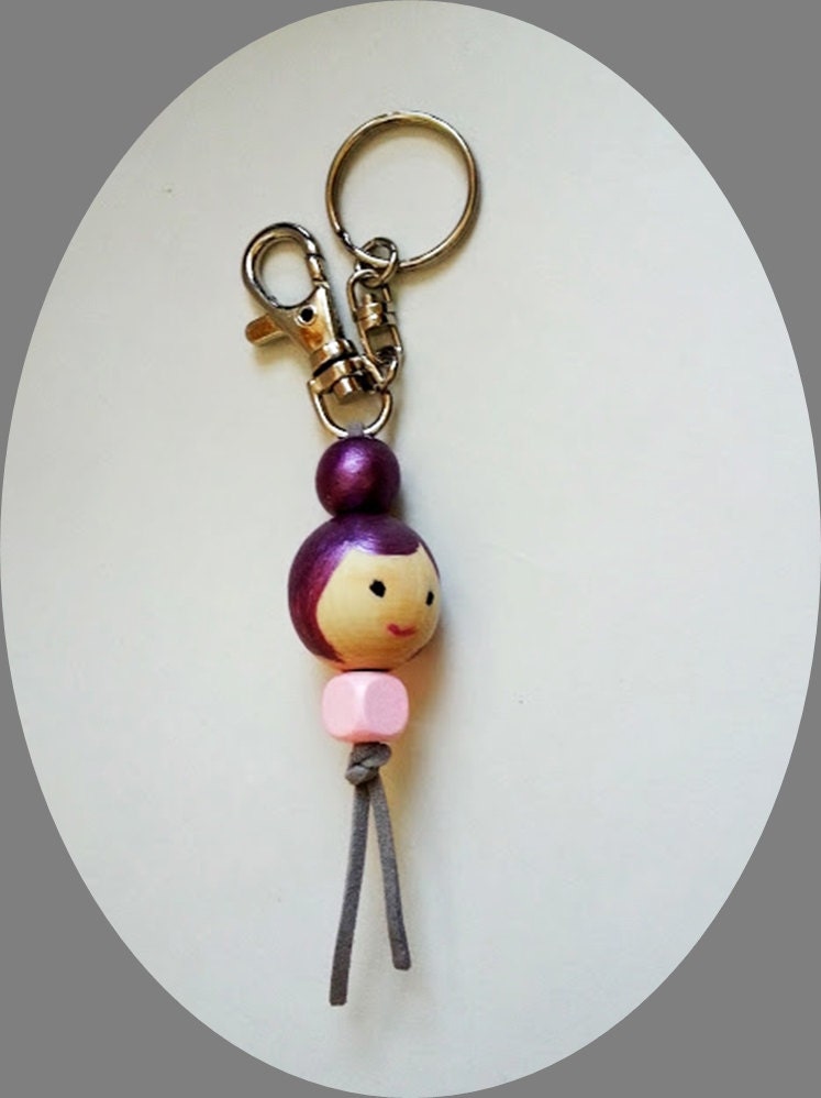 Wooden bead doll face key chain. Doll face wooden by DongleDongle
