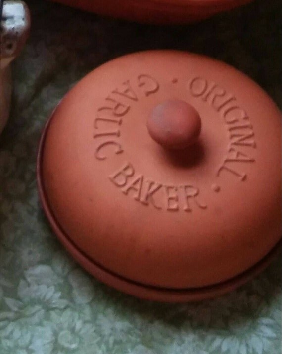 TerraCotta Garlic Baker by PhillyVintagedExiles on Etsy