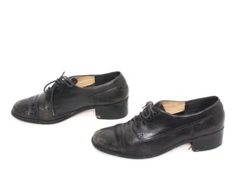 size 8.5 MINIMAL black leather 80s 90s OXFORD lace up GRUNGE ankle boots