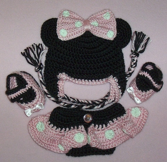 Minnie Mouse Crochet Diaper Cover Pink Hat Diaper Booties