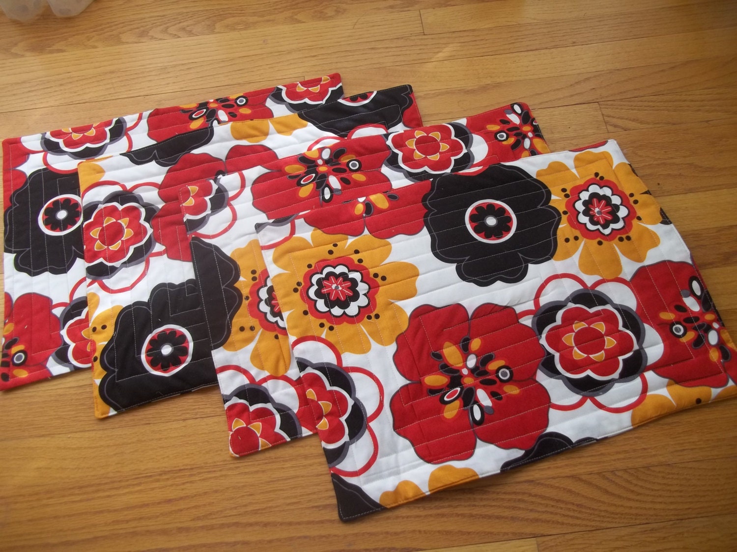 Mod Floral Placemat Set of 4 Quilted Placemats