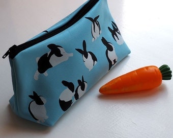 Leather makeup bag, Leather Make Up bag, cute makeup bag, cosmetic bag, cosmetic case, leather purse, pencil case, rabbit, teenager