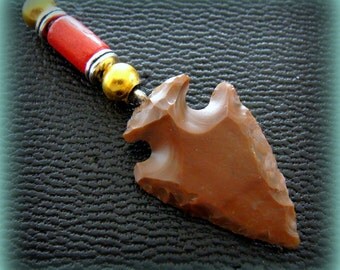 Hand Knapped ARROWHEAD PENDANT Necklace with Beadwork Reproduction Arrowhead
