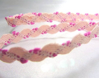 3.66 yards Pale Pink and Hot Pink Ric Rac Trim