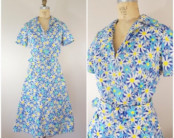 Vintage 1950s Dress / Summer Daisies / Cotton Burlap Dress / Medium