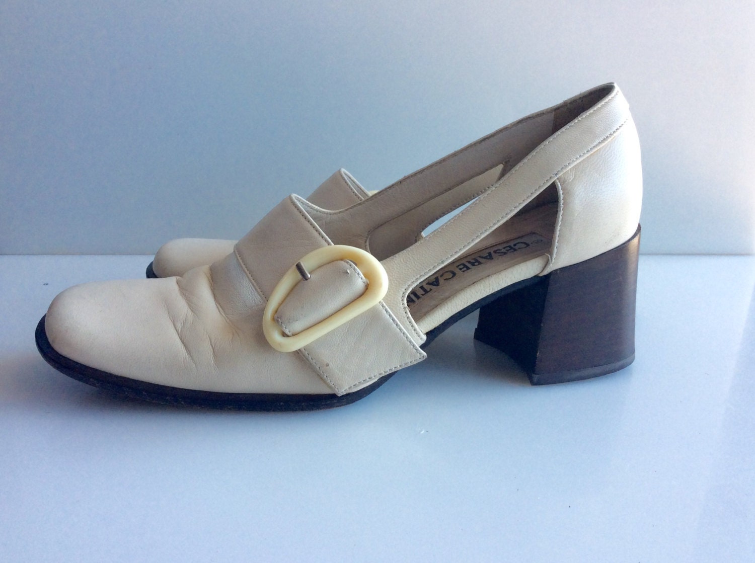 MOD White Leather Chunky Heel Shoes //Sz 36/6 by RevivalVintageATX