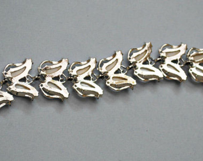 White Link Bracelet Thermoset Plastic Silver tone