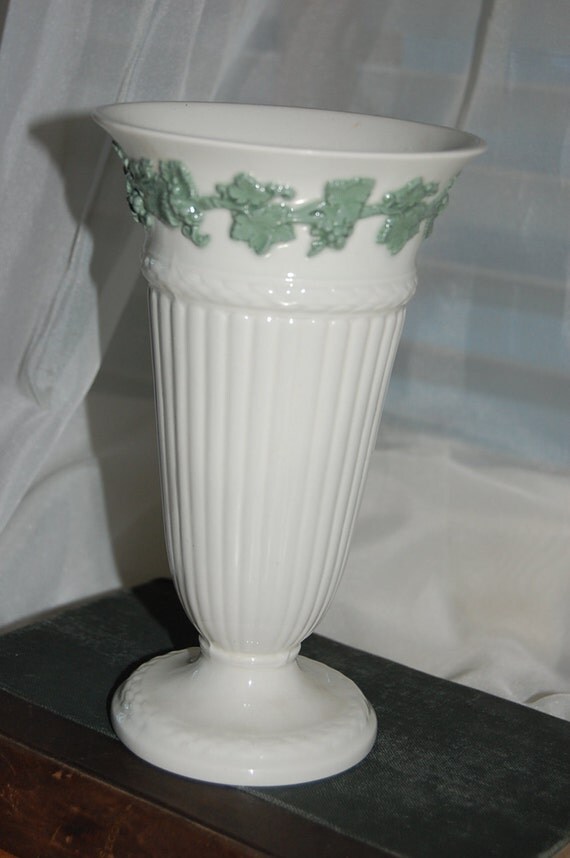 Wedgewood embossed grapevine sage green vase vintage St.