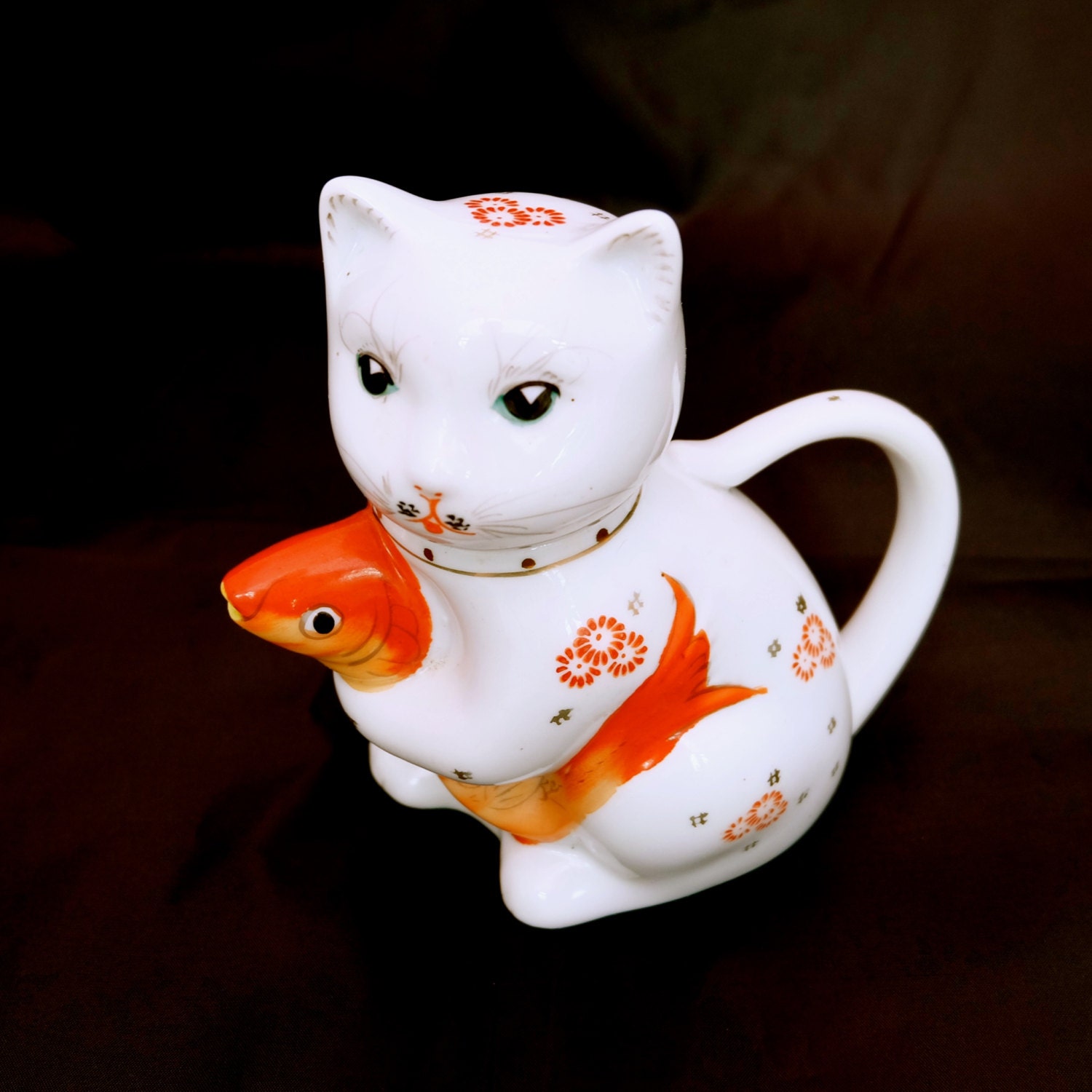 Cat Tea pot China Lucky Cat TeaPot Kitsch Cat by TwoTimeVintage