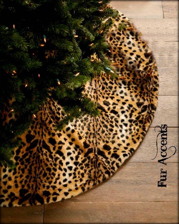 CHRISTMAS Tree Skirt Shaggy Faux Fur Round Design by FurAccents
