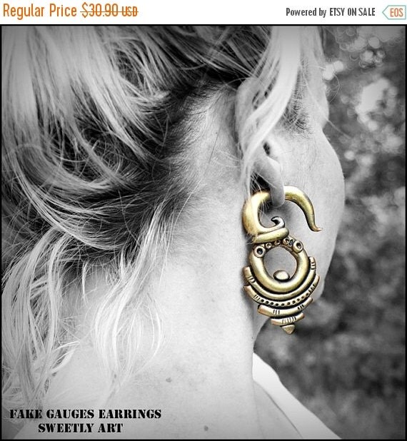 ON SALE Gauge plug earrings Gold fake gauges by SweetlyART on Etsy