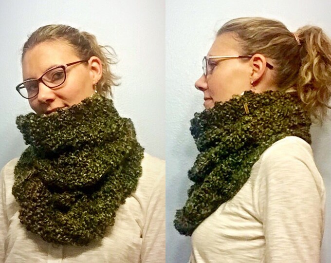 SALE! Hunter Green Chunky Infinity Scarf and Cowl, Large Loose Knit Infinity Scarf, Cowl and Wrap in Greens and Browns