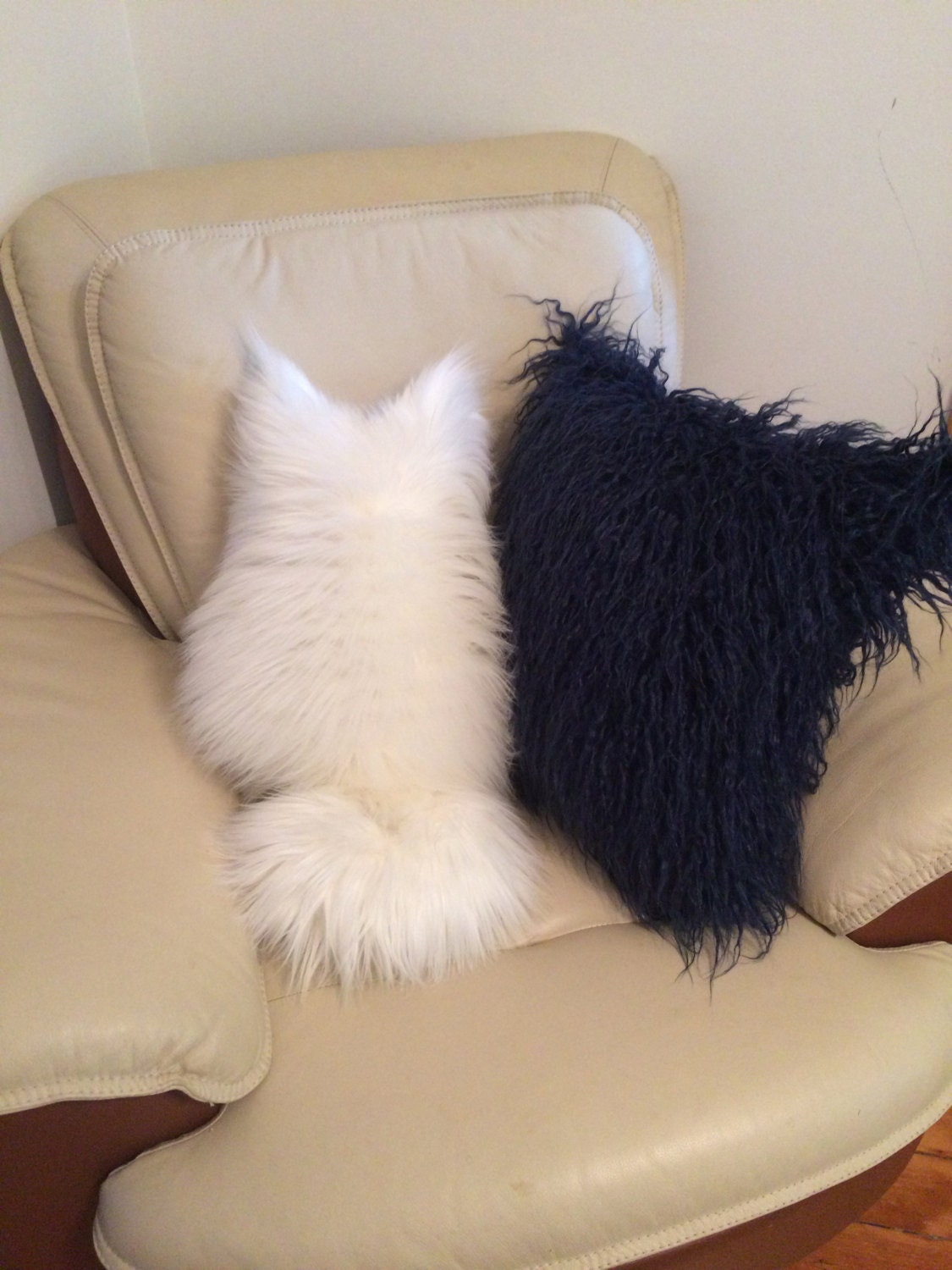 cat fluffy pillow