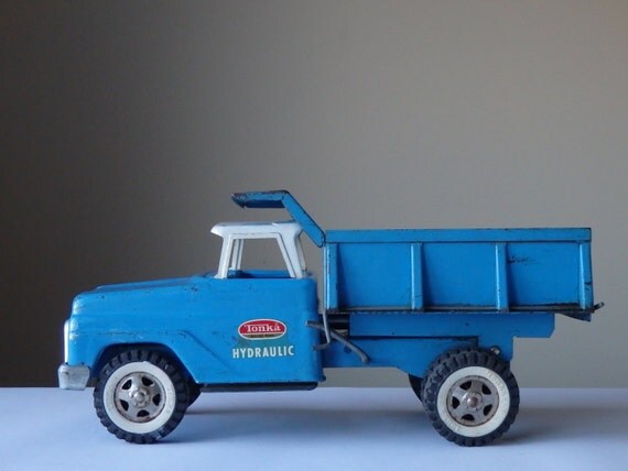 vintage tonka hydraulic dump truck