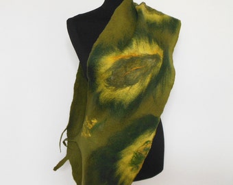 Felted scarf ,hand felted scarf , wool scarf, merino wool scarf, green scarf, one of the kind, unique scarf ,scarf