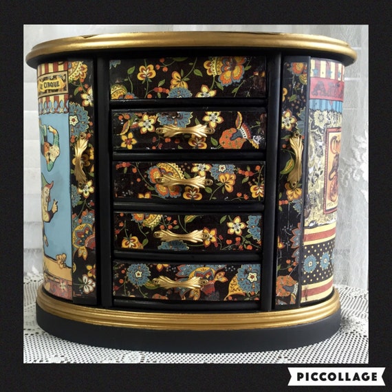 Large Jewelry Box Vintage Circus Jewelry Necklace