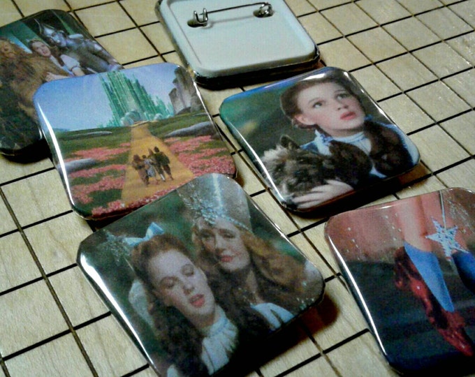 Button Pins, The Wizard Of Oz, Dorothy, Toto, Pins And Brooches