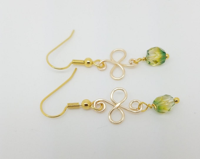 Pale green earrings, light green earrings, light mint earrings, green dangle, light green hoop, green wedding earrings, green earrings