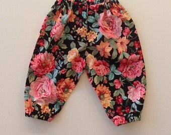 GIRL TODDLER, girls black floral cotton harem pants , black floral pants, size 3 6 12 18 24 months, baby girl harems, baby girl pants