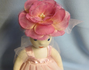 Fairy Doll, Rosalie Rose Fairy, Fay, Elfe Flower girl doll, Soft doll in Waldorf Stil, 11,5 ", collector's doll, art doll