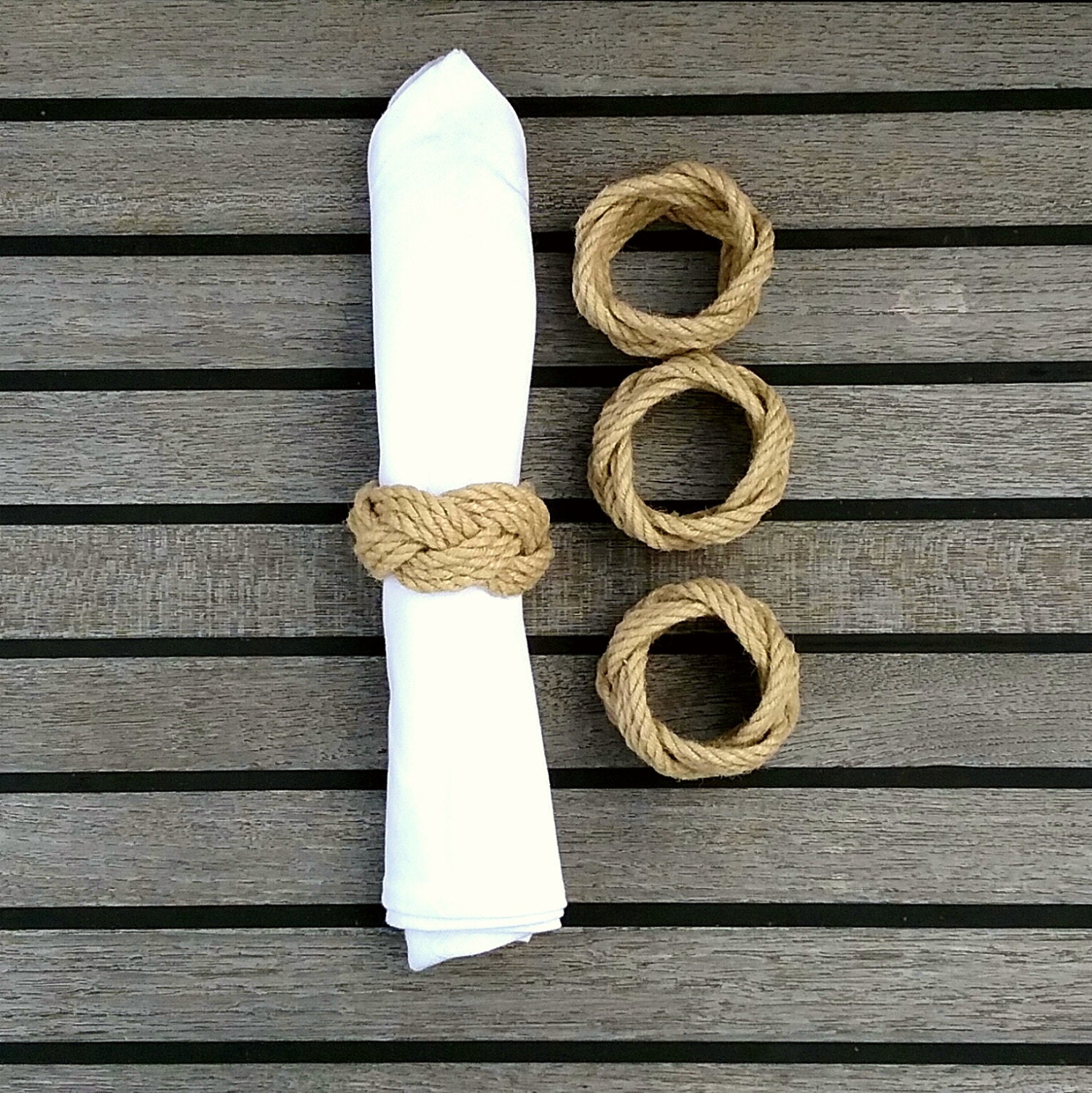 Nautical Napkin Rings Set of Four Rustic Rope Serviette