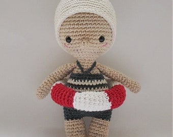 Mini Esther - Crochet Pattern by {Amour Fou}