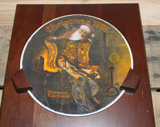ON SALE Vintage Norman Rockwell Christmas 1978 Collector Plate with Wooden Holder