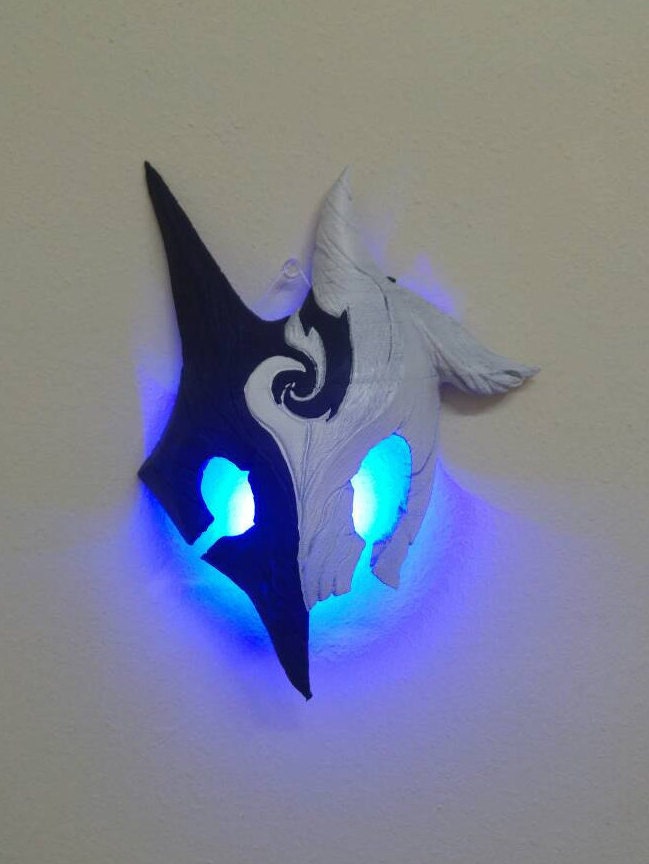 3D Printed LED Kindred Mask