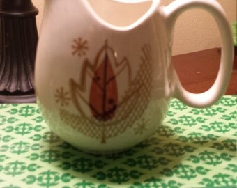 Vintage Creamer - Autumn Leaf Creamer - Pretty Creamers - Mid Century Modern - Pitcher Leaf Autumn Leaf Pitcher Creamer