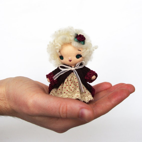 tiny cloth dolls