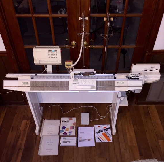 Passap E6000 Knitting Machine with 4 Color and by ShortCutShapings