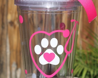Personalized Vet Tech Tumbler - Customized - Paw Print and Heart - Screw on Lid and Straw - Ribbon Included - Vet Tech Gift - Vet Assistant