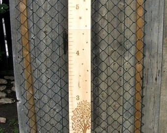 Personalized Wooden Growth Chart for Children, Pine Wood Height Ruler, Wooden Growth Chart, Growth Chart Ruler, Measures up to 6' 6" tall