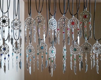 Dream carcher necklace, dreamcatcher, boho, bohemian, tribal, hippie, tibetan solver, silver, feather, pendant, color dreamcatcher.