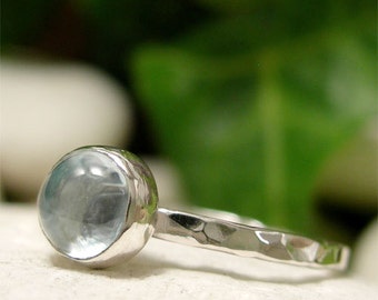 Sterling Silver Sky Blue Topaz Solitaire Ring, December Birthstone Jewelry Gift, Pale Blue Stone Ring, Wedding Anniversary Ring Gift
