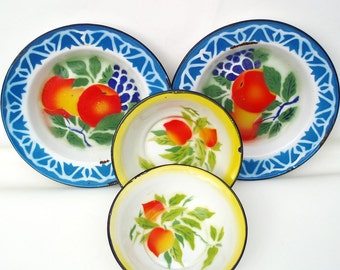 Vintage Enamelware | Enamel Dishes | Enamelware Bowls | Metal Dishes | Blue Enamelware | Graniteware - Lot of 4