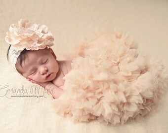 gold pettiskirt, champagne pettiskirt, ruffle baby skirt, champagne tutu, baby tutu, fancy tutu, girls tutu, gold tutu, toddler tutu,