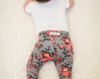 Floral Baby Leggings/ Toddler Leggings/ Newborn Leggings/ Baby Girl Leggings/ Baby Gift/ Baby Outfits/ Baby Clothing/ Toddler Girl Clothes