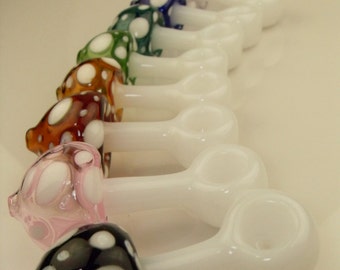 Red Spectrum Mushroom Variety - medium shaped standing novelty glass pipe