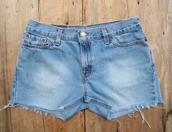 Levi's Cut Off Denim Shorts / Levis 514 Jeans / Cut Off