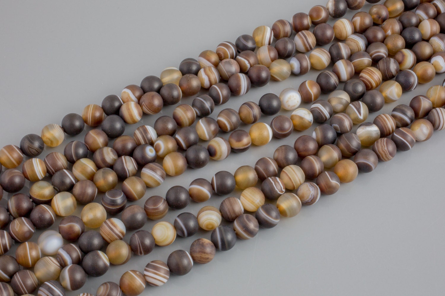 Natural Brown Banded Agate High Quality in Matt Round 612mm