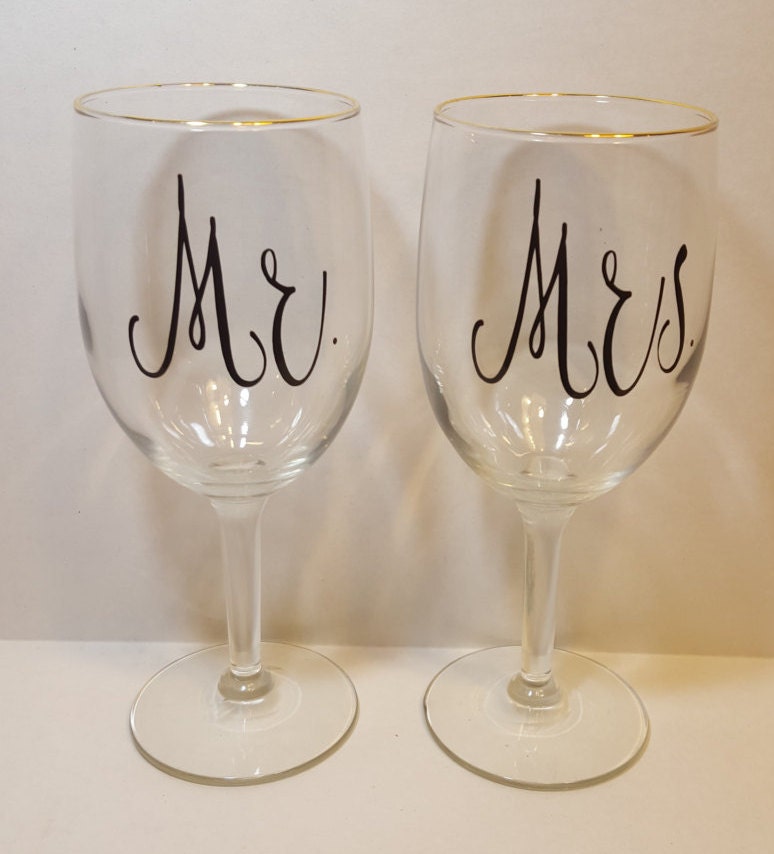 Mr. and Mrs. wine glass set gold rim wine glass 7 inch wine