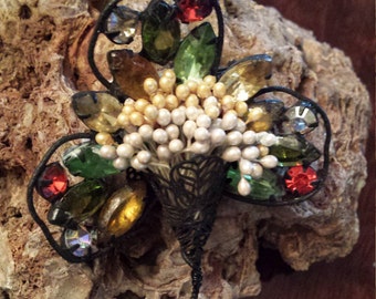Vintage floral basket brooch