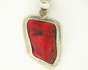 Natural Coral Bezel Set Sterling Silver Pendant Necklace - SS10091