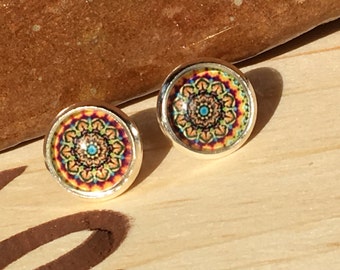 Mandala Posts Zen,Small Stud Art,Mandala Earrings Zen,Trending Bohemian Stud,Colorful Jewelry,Glass Ear Posts,Cabochon Design,Gypsy Earring