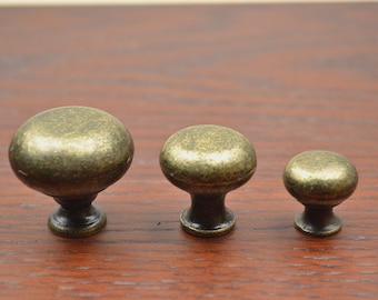 Dresser Knobs Kitchen Cabinet Door Knobs Round Antique Bronze Drawer Knobs Furniture Hardware Knob Sets for Home Decorative 3 Sizes