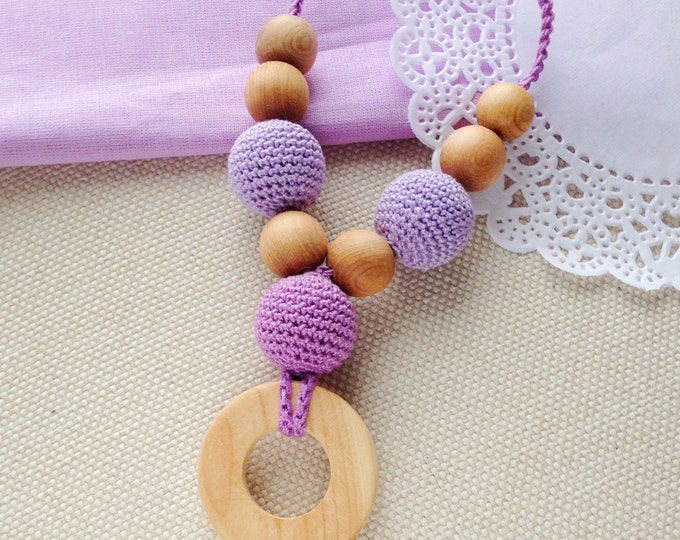 Nursing necklace / Teething necklace / Breastfeeding necklace / Crochet necklace - Purple ring