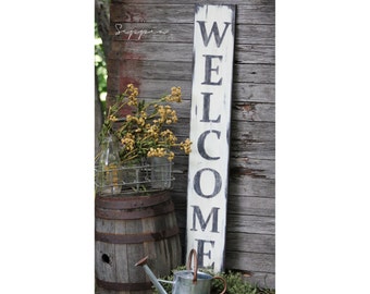 Welcome Sign, White Handpainted on Rustic Wood